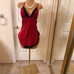 Elegant Red and Black Lace Chemise